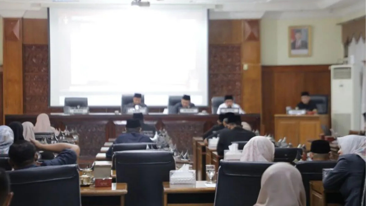 DPRD Bukittinggi Dukung SPBE: Transformasi Digital untuk Pelayanan Publik yang Lebih Efektif