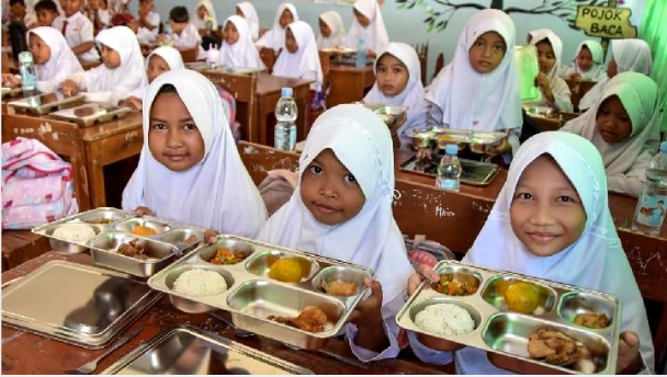 Meski Ramadan, Program MBG di Kota Bima Tetap Disalurkan